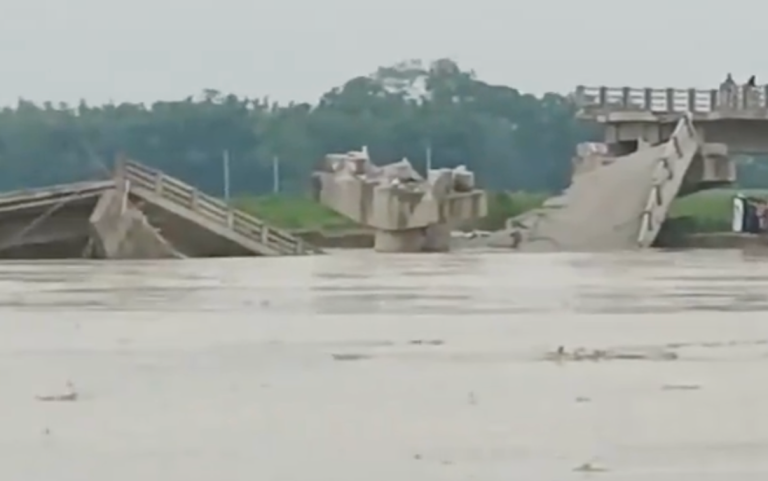 Bihar: Portion of newly constructed bridge over Bakra river collapses in the Araria district, no casualties reported